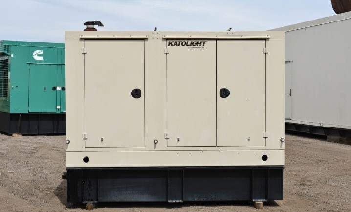 北京发电机出租-柴油发电机使用电压互感器时的注意事项